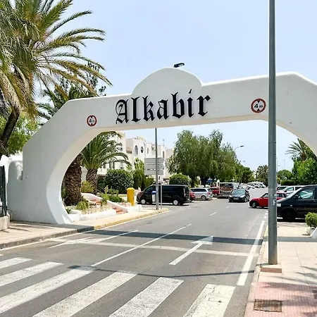 Holiday home Casa Alkabir. Relax Y Piscina Cerca De La Playa. *